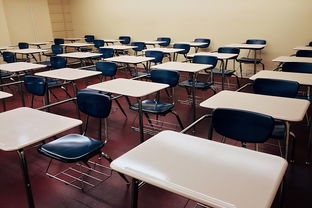 广西校园安全再敲警钟，东兴中学事件引反思，东兴市学校